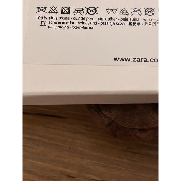 Nwt- Zara SUEDE LEATHER FLOWER CORD NECKLACE - Picture 4 of 5